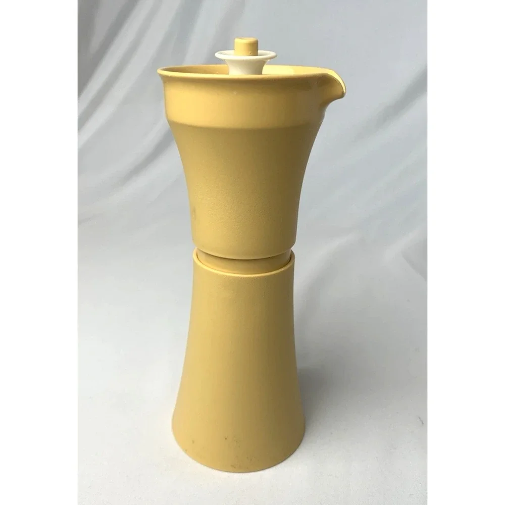 Tupperware Oil Vinegar Cruet Vintage Harvest Gold